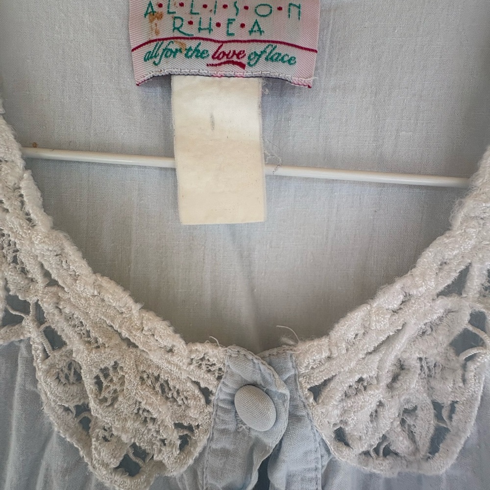 Vintage nightgown baby blue embroidered small - Picture 7 of 12